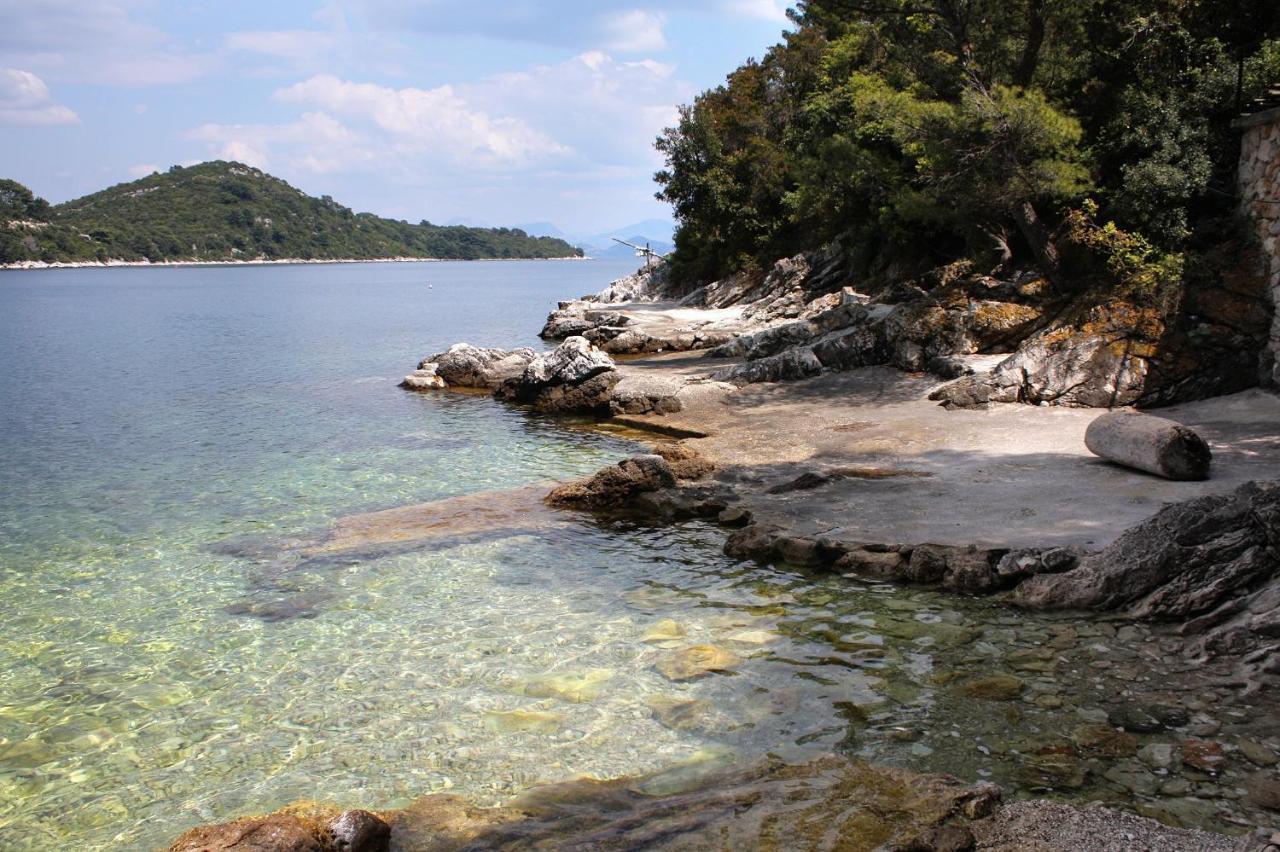 Apartments By The Sea Sobra, Mljet - 4908 Babino Polje Bagian luar foto